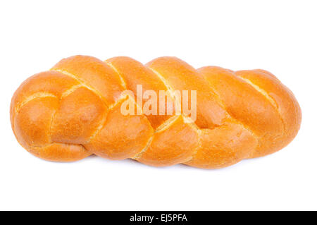 La Challah est une sorte de pain tressé. isolated on white Banque D'Images