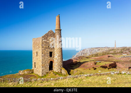 Papule Owles à Botallack utilisé comme lieu de tournage de la papule fictive dans le 2015 Loisirs séries télé Poldark Banque D'Images