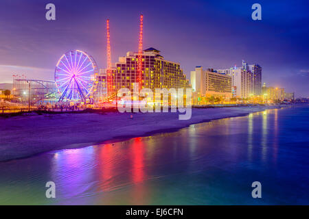 Daytona Beach, Floride, USA beachfront resorts d'horizon. Banque D'Images