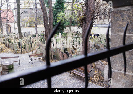 Vieux cimetière juif, Prague, République Tchèque Banque D'Images
