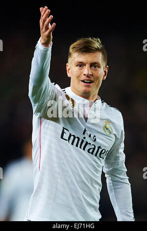 Toni Kroos (Real Madrid CF), au cours de la Liga match de foot entre FC Barcelone et Real Madrid CF, au Camp Nou à Barcelone, en Espagne, dimanche 22 mars, 2015. Foto : S.Lau Banque D'Images