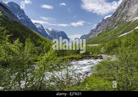 Kjoesnesfjorden, Sogn og Fjordane, Norvège Banque D'Images