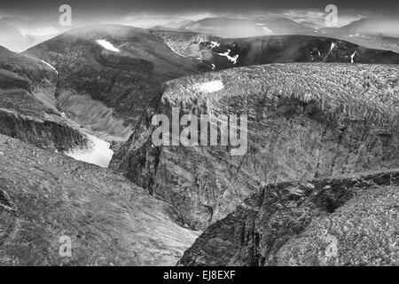 Les crêtes de montagne Kebnekaise, montagnes, Laponie Banque D'Images