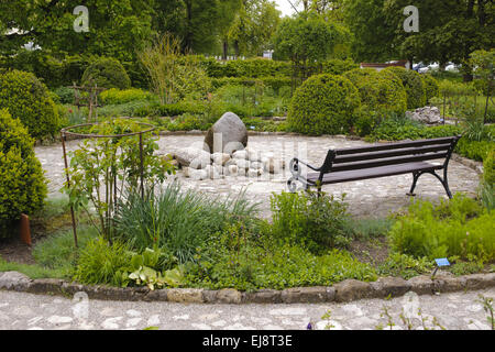 Un jardin de fines herbes en Bavière, l'abbaye de Benediktbeuern Banque D'Images