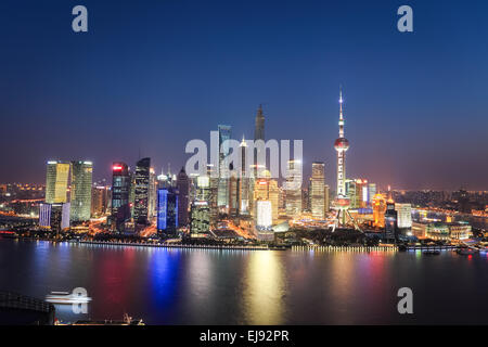 Vue de nuit de Lujiazui Shanghai Banque D'Images