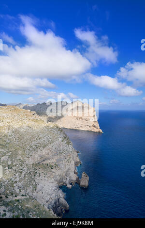 La côte vers le Cap Formentor à Mallorca Banque D'Images