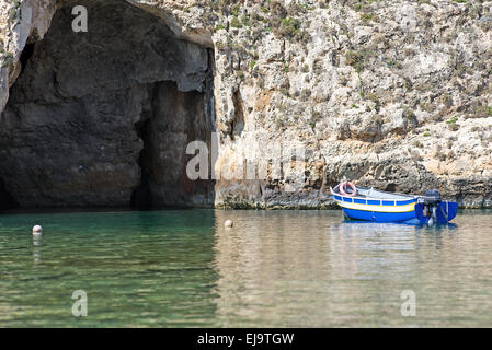 Bateau de pêche en bois à Malte Banque D'Images