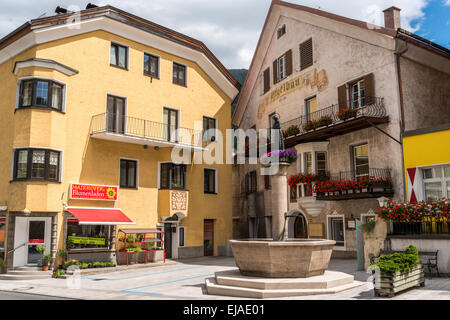 Autriche, Tyrol, Steinach am Brenner, scène de rue sur la vieille route du Brenner passe en Italie Banque D'Images