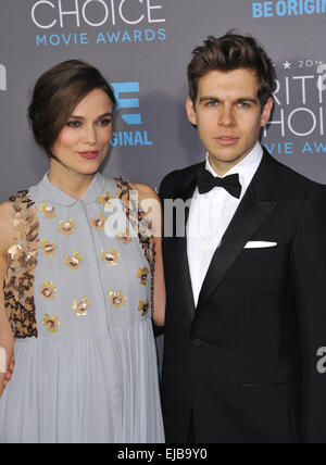 LOS ANGELES, CA - 15 janvier 2015 : Keira Knightley & mari James Righton au 20e Congrès Critics' Choice Movie Awards au Hollywood Palladium. Banque D'Images