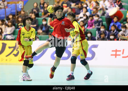 Corazon (JR), le 22 mars 2015, le handball : JHL Junior League finale entre femmes Corazon Ryukyu Jr. - Acier Daido Phenix Tokai au gymnase Komazawa à Tokyo, Japon. © Yohei Osada/AFLO SPORT/Alamy Live News Banque D'Images