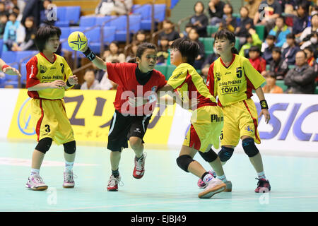 Corazon (JR), le 22 mars 2015, le handball : JHL Junior League finale entre femmes Corazon Ryukyu Jr. - Acier Daido Phenix Tokai au gymnase Komazawa à Tokyo, Japon. © Yohei Osada/AFLO SPORT/Alamy Live News Banque D'Images