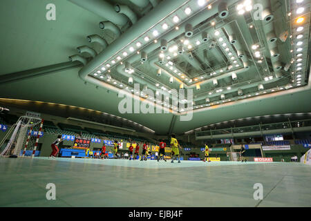 Vue générale, le 22 mars 2015, le handball : JHL Junior League finale entre femmes Corazon Ryukyu Jr. - Acier Daido Phenix Tokai au gymnase Komazawa à Tokyo, Japon. © Yohei Osada/AFLO SPORT/Alamy Live News Banque D'Images