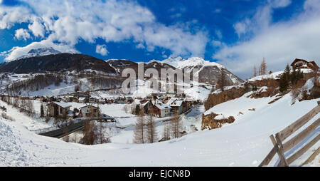 Montagnes ski resort Sölden Autriche Banque D'Images