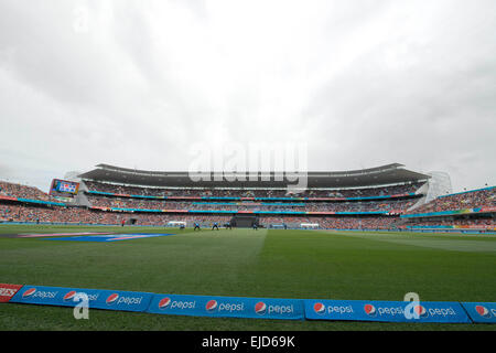 Auckland, Nouvelle-Zélande. 24Th Mar, 2015. Auckland, Nouvelle-Zélande - 24 mars 2015 - vue générale d'Eden Park au cours de l'ICC Cricket World Cup Match entre la Nouvelle-Zélande et l'Afrique du Sud, à l'Eden Park le 24 mars 2015 à Auckland, en Nouvelle-Zélande. Photo : afp/Alamy Live News Banque D'Images