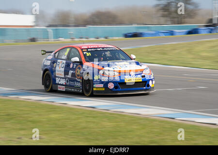 Castle Donnington, UK. 24 mars, 2015. Credit : Gergo Toth/Alamy Live News Banque D'Images