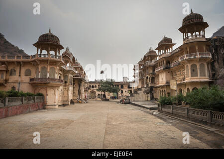 Galtaji hindou Hanuman Temple près de Jaipur, Rajasthan, Inde Banque D'Images