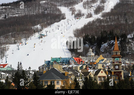 Station de ski du Mont-Tremblant au Québec, Canada. Banque D'Images