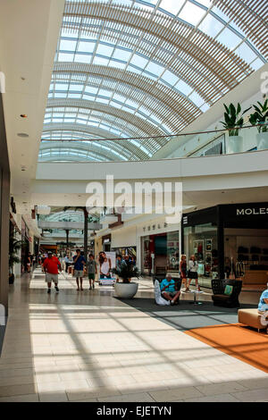 L'intérieur de la nouvelle université Town Center Mall situé juste à côté de la I-75 sur University Parkway à Sarasota FL Banque D'Images