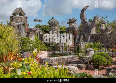 Coral Castle Rock ou Gate Park à Homestead, Floride. Une seule main construit par Edward Leedskalnin au cours des 30 dernières années. Banque D'Images