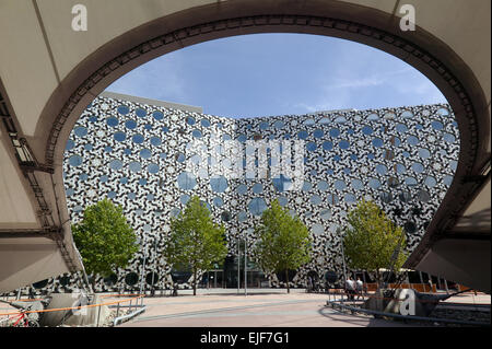 Vue de la Ravensbourne College bof, l'O2 Arena, Greenwich, North Greenwich, London, UK. Banque D'Images