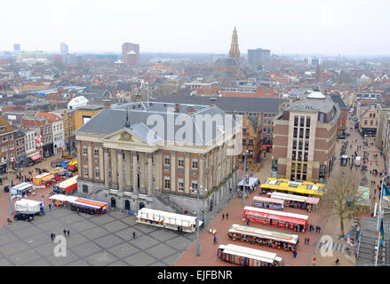 Groningen, Pays-Bas - l'Hôtel de Ville sur la Grand-Place Banque D'Images