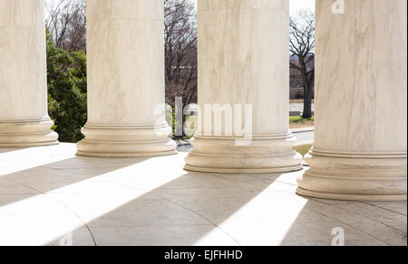 WASHINGTON, DC, USA - Jefferson Memorial, colonnes ioniques Banque D'Images