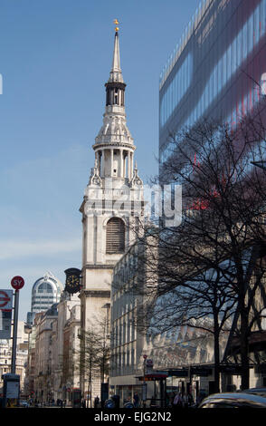 St Mary Le Bow church également connu sous le nom de Bow Bells Cheapside Ville de London England UK Banque D'Images