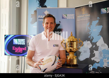 Londres, Royaume-Uni. 26 mars 2015. England Rugby 2015 Greenwood à l'Ambassadeur de l'Angleterre 2015 Official Fan Zone endroits et Webb Ellis Cup Angleterre et Irlande d' annonce. Credit : Elsie Kibue/Alamy Live News Banque D'Images