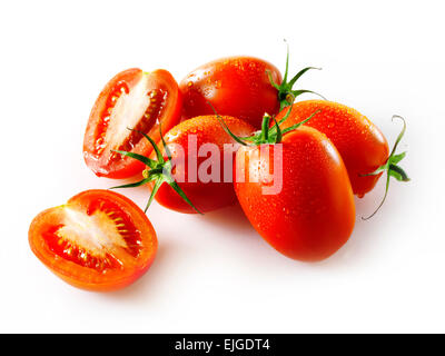 Tomates fraîches sur fond blanc Banque D'Images