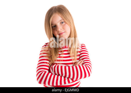 Kid girl blonde grave expression triste geste geste bras croisés sur blanc Banque D'Images