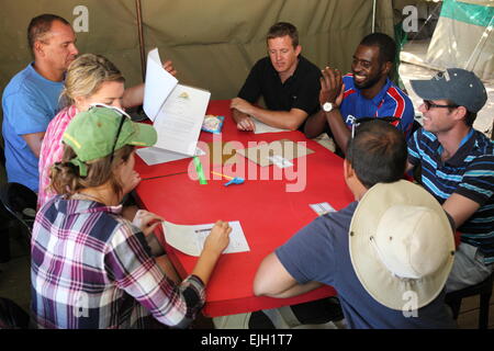 En cas d'équipe de l'UCT Back 2 Basics Camping Aventure, Afrique du Sud Banque D'Images