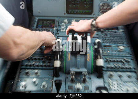 Instruments de pilotage Avion Germanwings dans Airbus 320 Banque D'Images