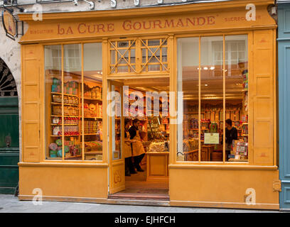 La Cure Gourmande chocolats et biscuits boutique, Paris, France Banque D'Images