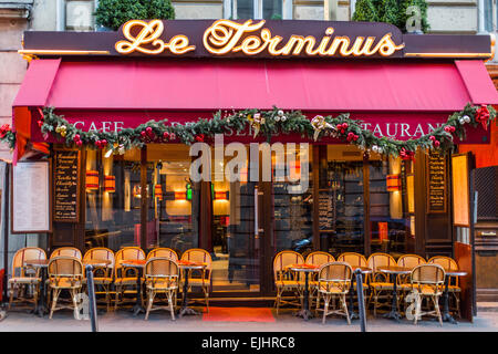 Cafe Bistro Le Terminus, Paris, France Banque D'Images