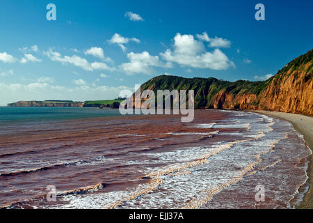 Falaises de grès rouge de la Côte Jurassique à Sidmouth, Devon, England, UK Banque D'Images