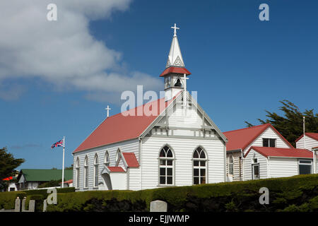 Malouines, Port Stanley, Ross, Road, St Mary's, au toit rouge vêtu de blanc de l'Église Catholique Banque D'Images