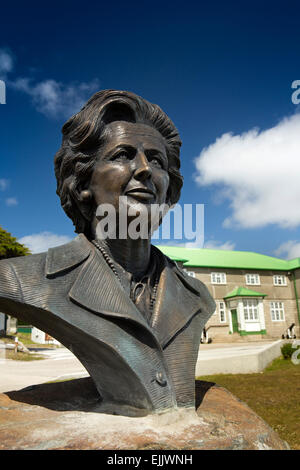 Falkland, îles Malouines, Port Stanley, Margaret Thatcher buste en bronze Banque D'Images