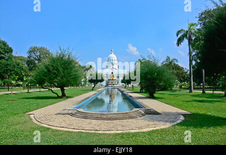 Viharamahadevi Park, le plus ancien et le plus grand parc au coeur de la ville de Colombo Banque D'Images