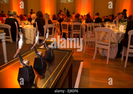 Londres, Royaume-Uni. Jeudi 12 mars 2015. Centre international de recherche sur les femmes, les champions du changement Awards soirée à Banqueting House, Whitehall. La remise des prix. Banque D'Images