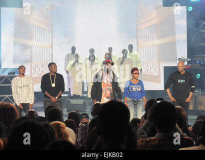 Le Hip Hop Awards 2014 PARI Show qui a eu lieu à l'Atlanta Civic Center à Atlanta - à l'intérieur comprend : Vince agrafes,Jay Electronica,Michael Brown Sr,Lesley McSpadden Où : Atlanta, Georgia, United States Quand : 20 mai 2014 Banque D'Images