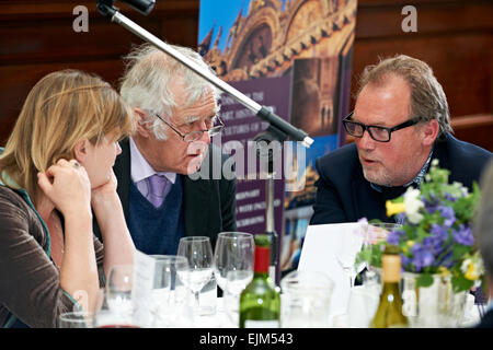 Sarah Raven, Richard Ingrams & Alastair Hignell au déjeuner littéraire Oldie 17/04/12 Banque D'Images