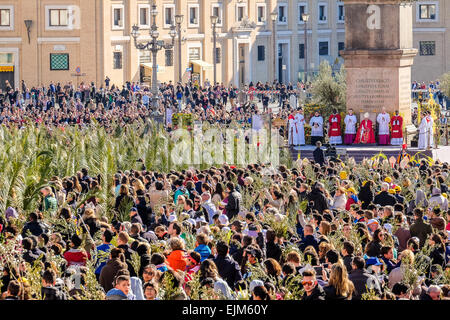 Cité du Vatican, Italie. 29 mars 2015. Le pape François, Dimanche des palmiers - 29 mars 2015 Credit : Realy Easy Star/Alamy Live News Banque D'Images