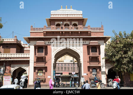 Entrée principale de Sardar Market et Marché Girdikot Banque D'Images