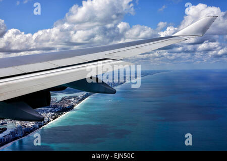 Littoral de Miami vu de haute altitude Banque D'Images