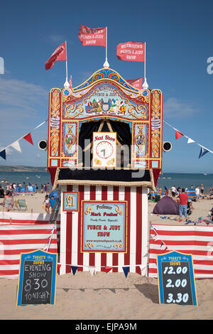 Punch et Judy Show, Weymouth, Dorset, England, UK Banque D'Images