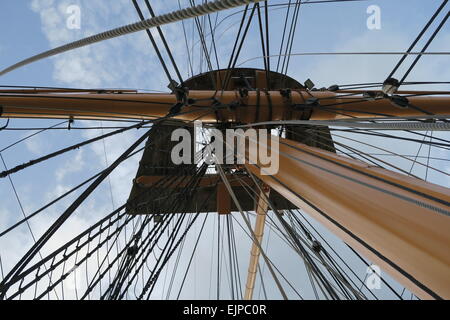 Les gréements à HMS Victory, le port de Portsmouth, Hampshire, Royaume-Uni Banque D'Images