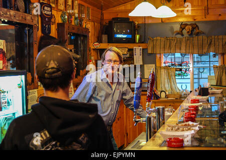 Dell, Montana, USA. Bar, café hiers hier. Banque D'Images