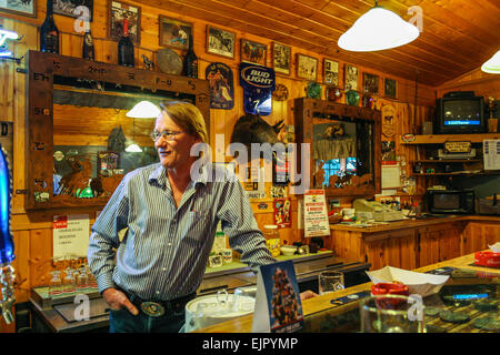 Dell, Montana, USA. Bar, café hiers hier. Barman Joe. Banque D'Images