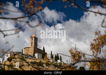 Église de Santiago, Iznajar, Cordoue, Andalousie, Espagne Banque D'Images