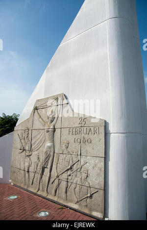 Monument commémoratif de la révolution, à la drapeu de coup d'etat de 1980, 7441, Paramaribo, Suriname Banque D'Images